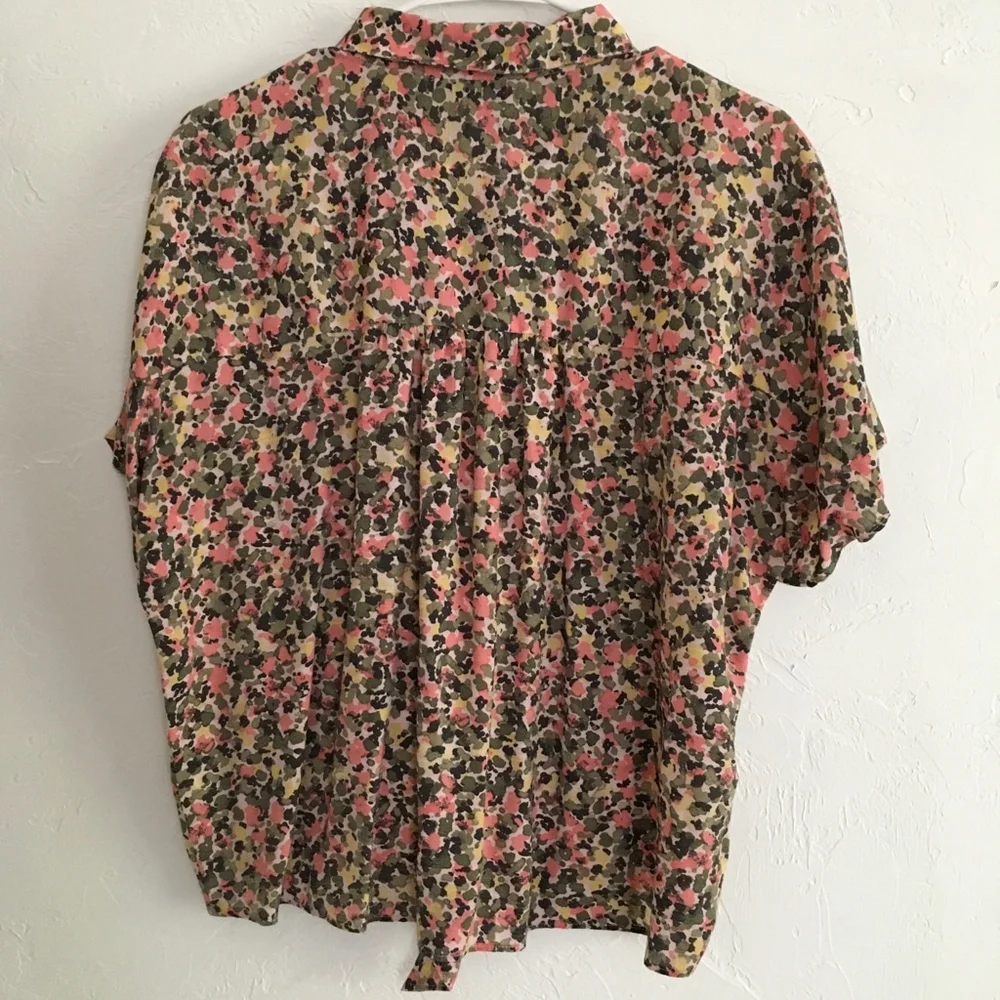 Nine West Floral Print Button Down Shirt Women's Large